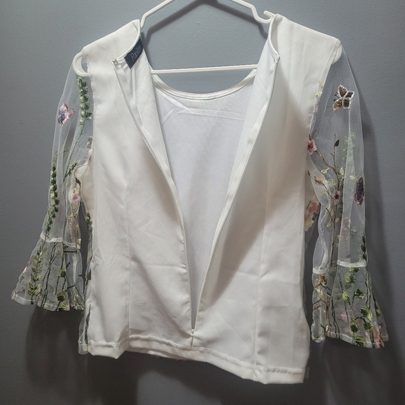 Papillon Cropped Sleeve Embroidered Blouse S - Picture 8 of 8